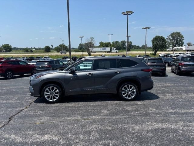 Used 2023 Gray Toyota Limited image 2
