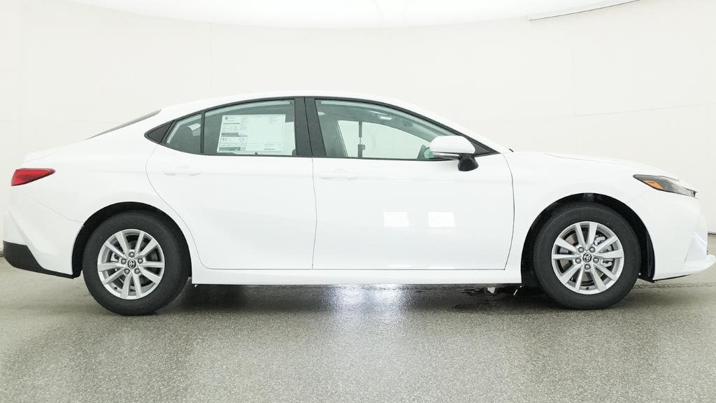New 2026 Ice Cap Toyota LE image 12