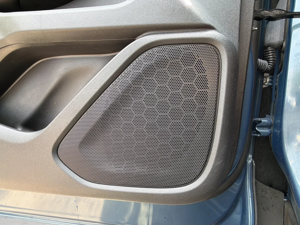 Used 2024 Blue GMC SLE image 25