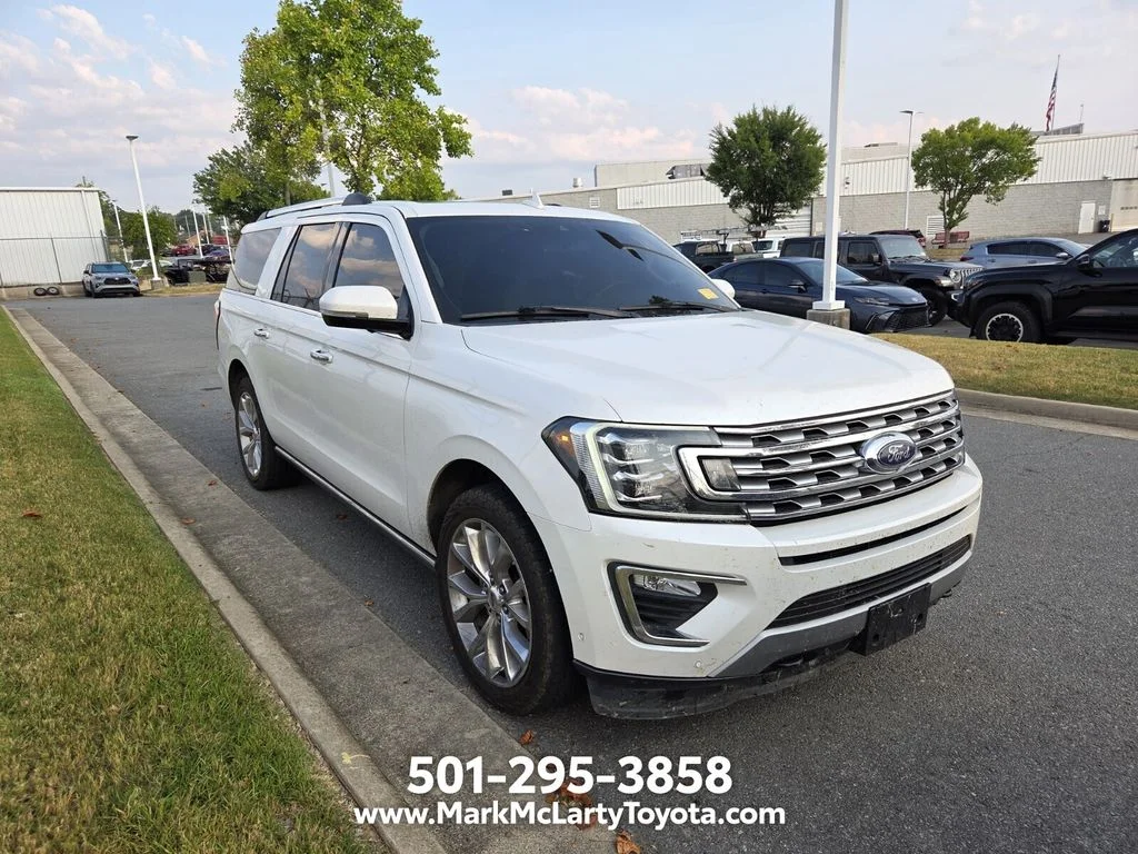 Used 2018 White Ford Limited image 2