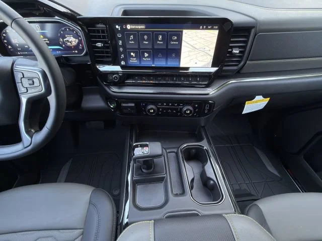 2026 Chevrolet Silverado 1500 ZR2 - Photo 12