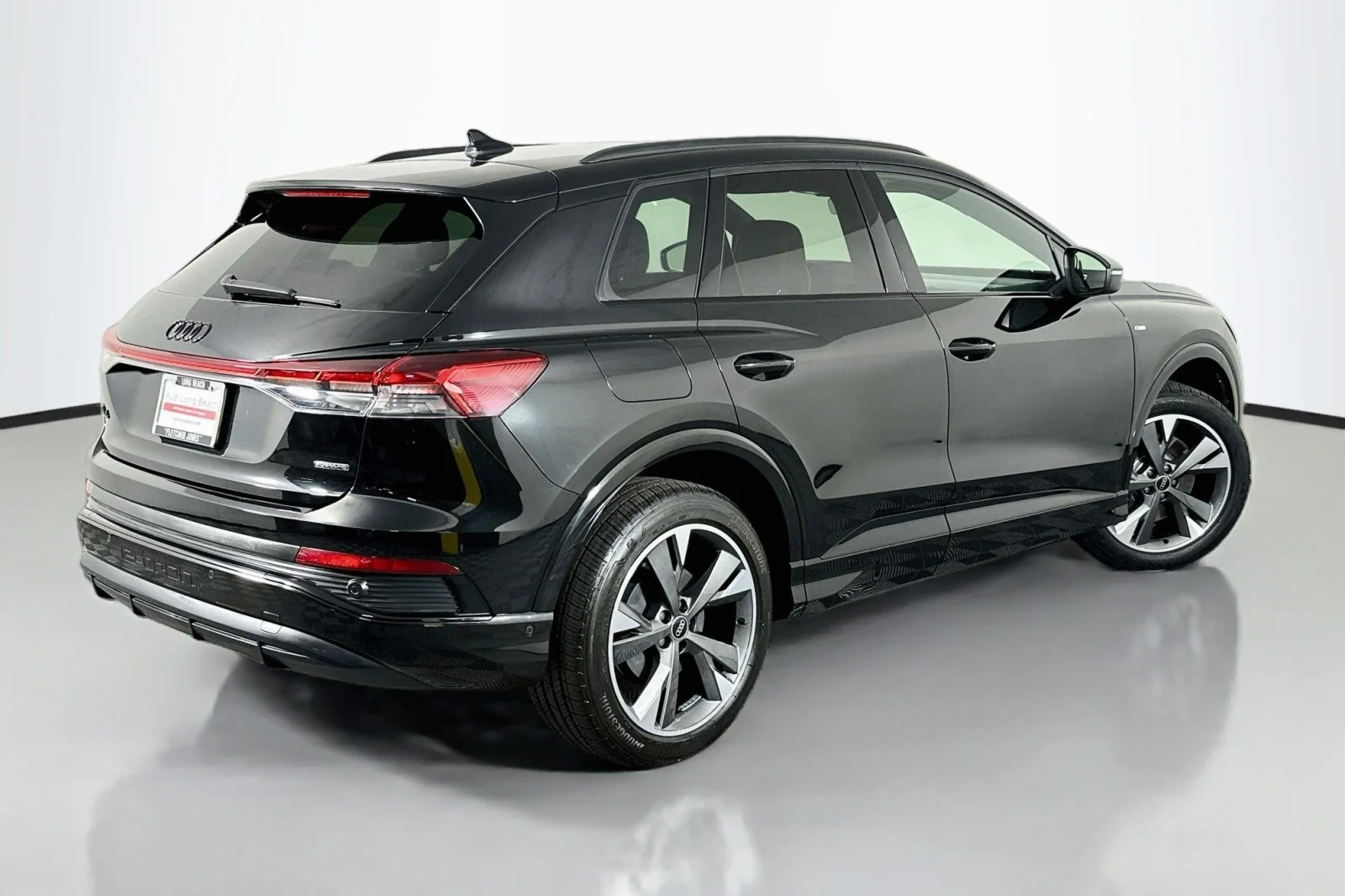 Used 2023 Mythos Black Metallic Audi Premium Plus image 14