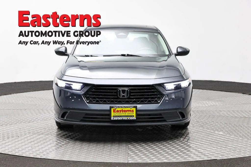 Used 2024 Gray Honda EX image 2
