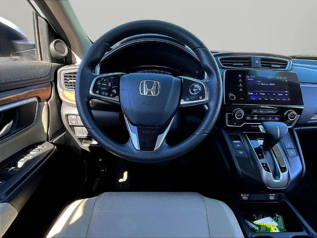 Used 2022 White Honda EX image 8