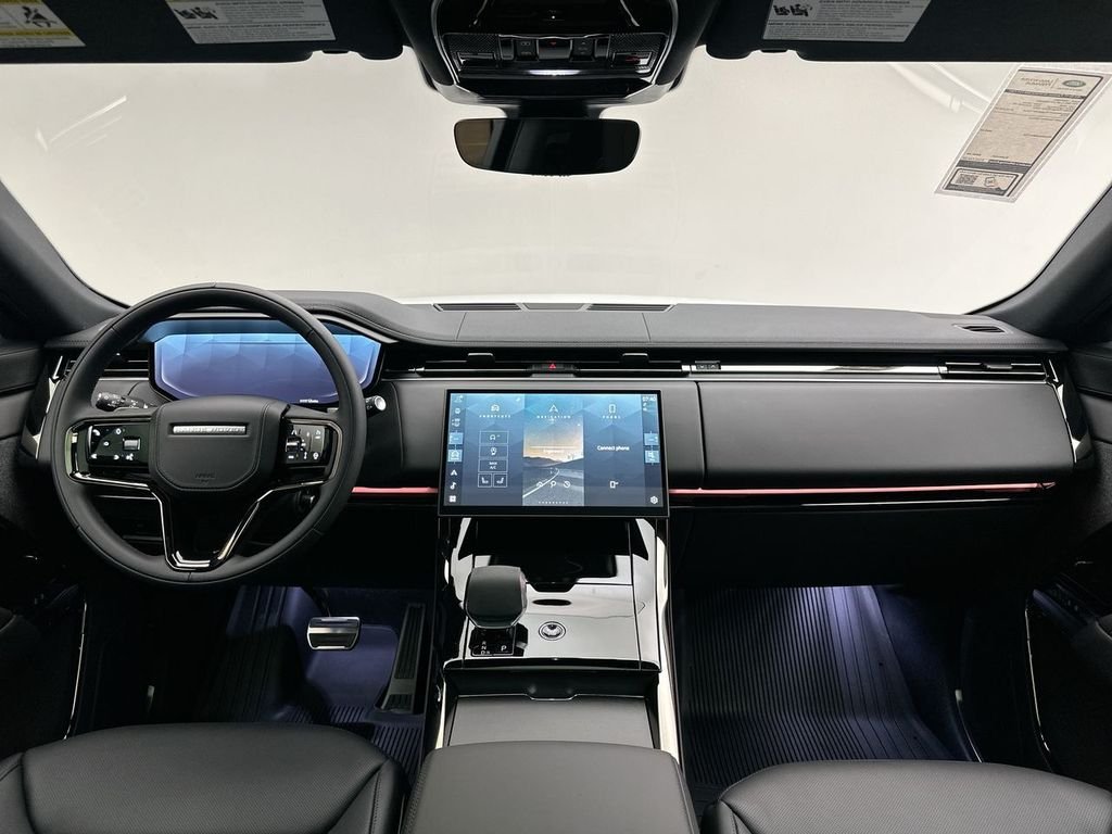 New 2026 Fuji White Land Rover Dynamic SE image 8