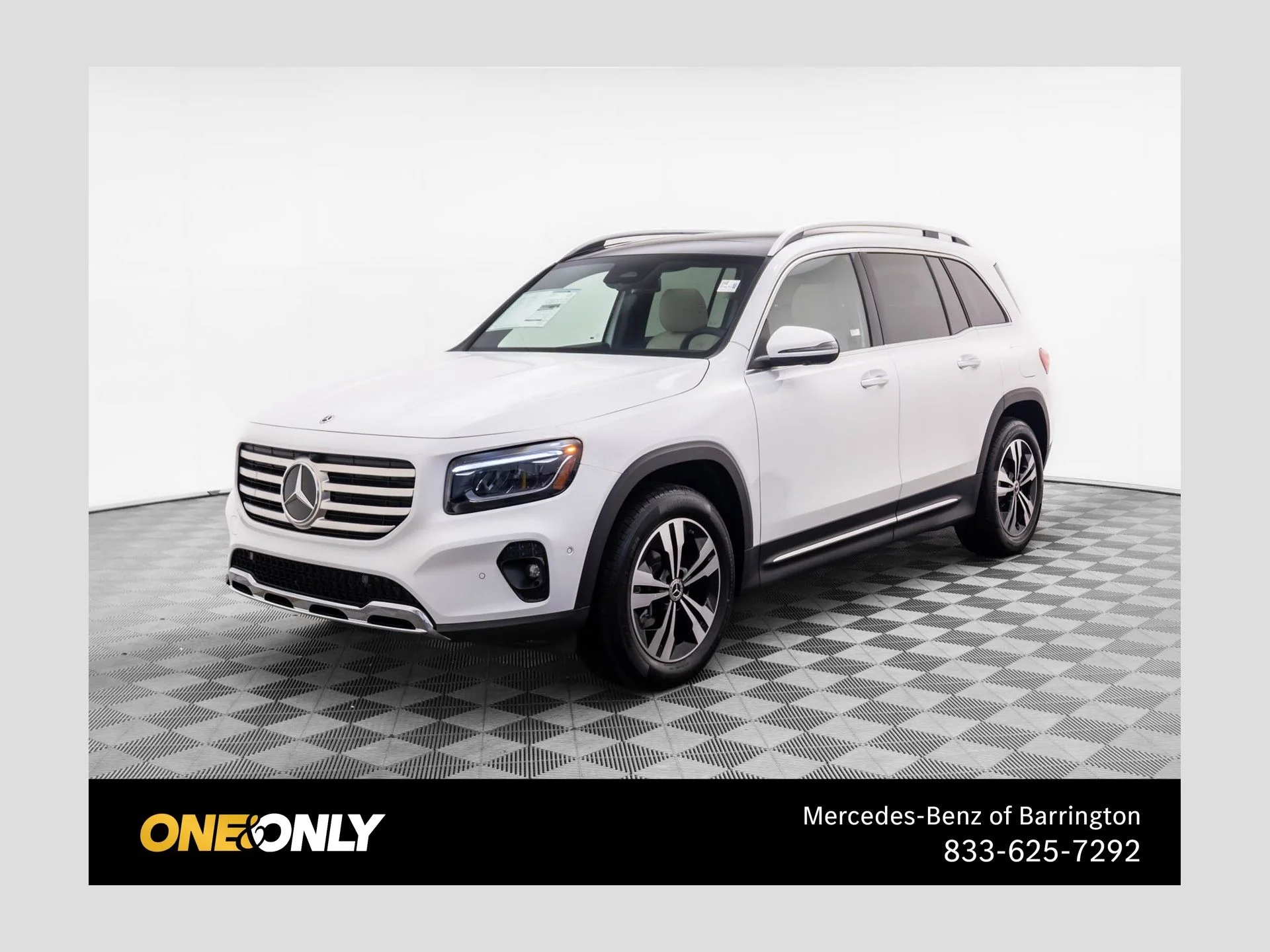 New 2026 White Mercedes-Benz GLB 250 image 1