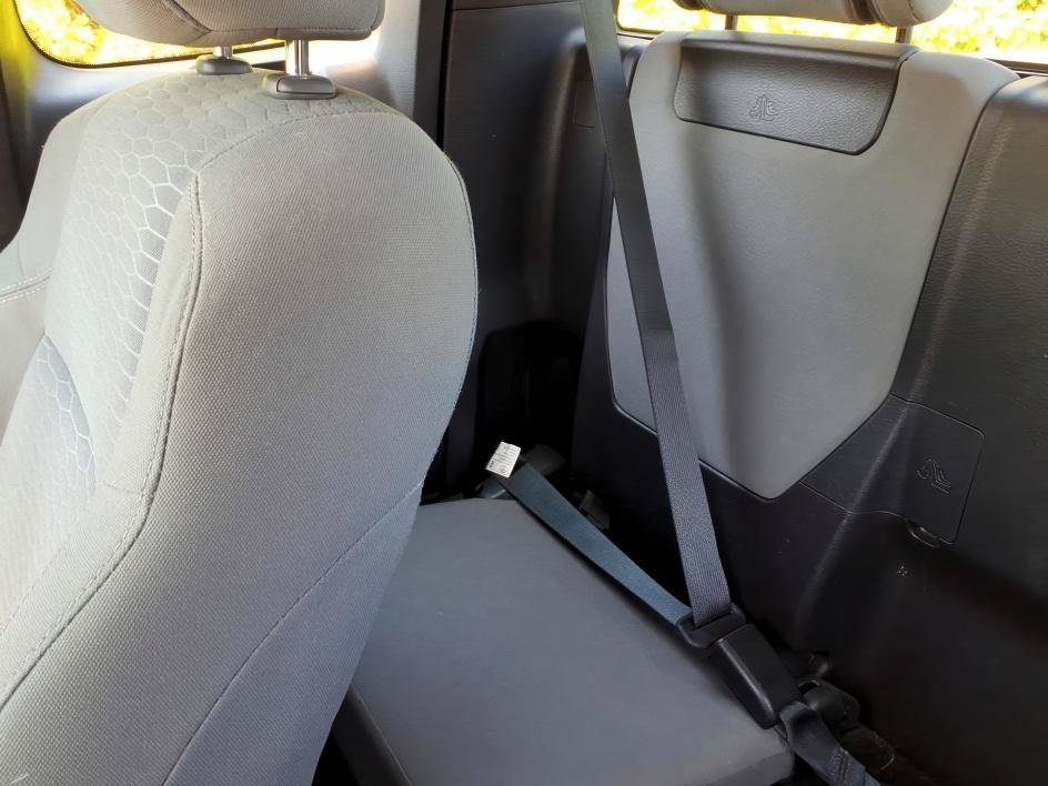 Used 2018 Midnight Black Metallic Toyota SR image 12