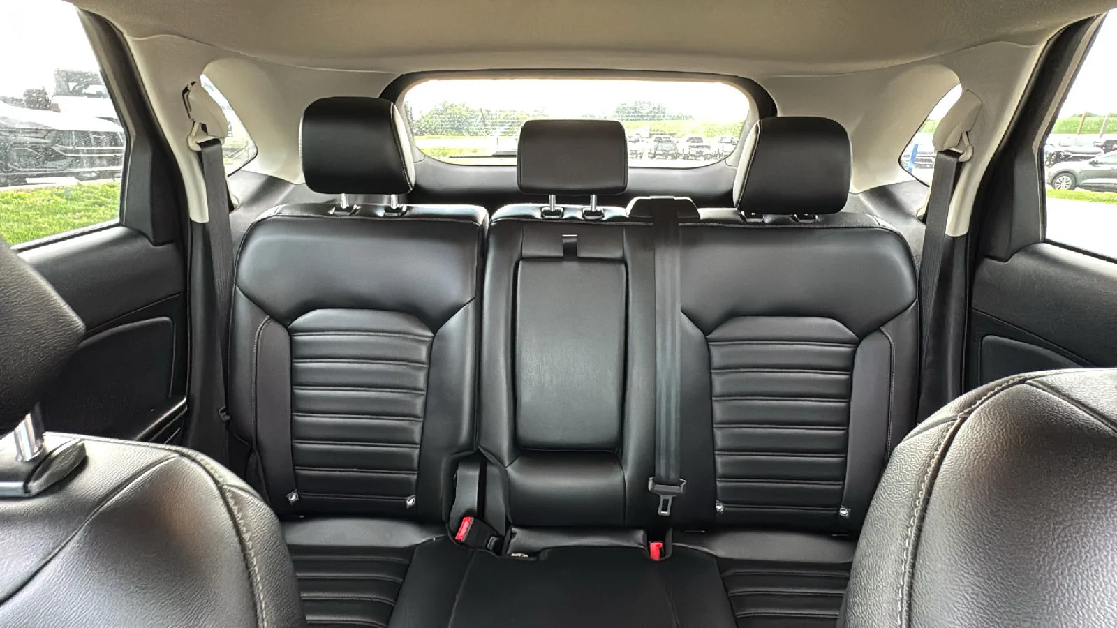Used 2023 Red Ford SEL image 29