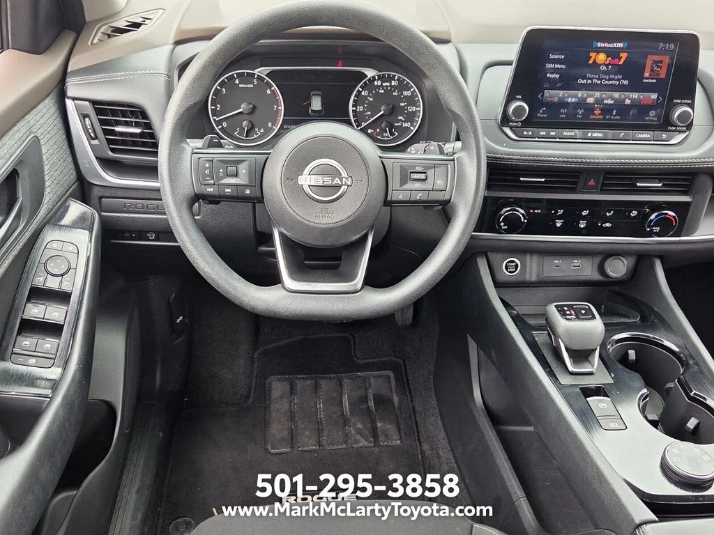 Used 2023 Gray Nissan S image 11