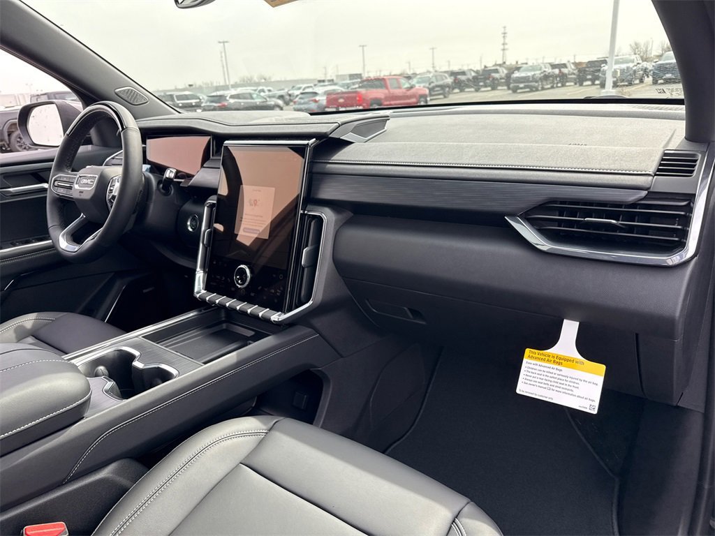 2025 GMC ACADIA - Image 41