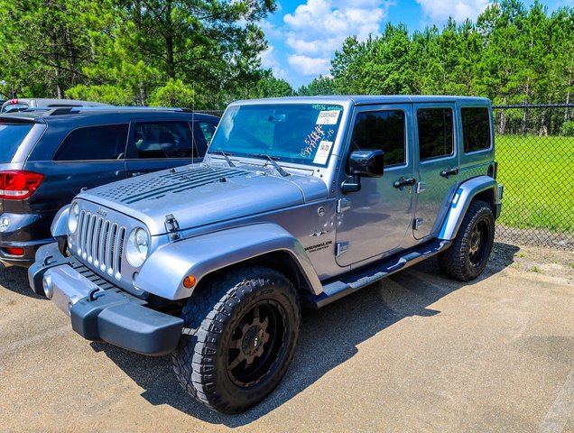 2016 Jeep Wrangler Unlimited Sahara