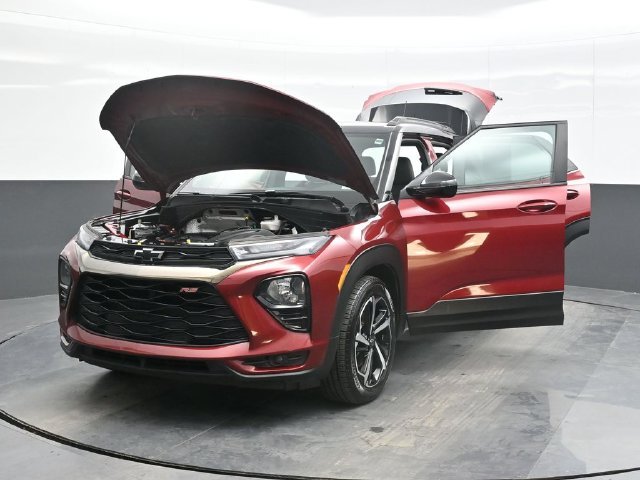 Used 2023 Red Chevrolet RS image 30