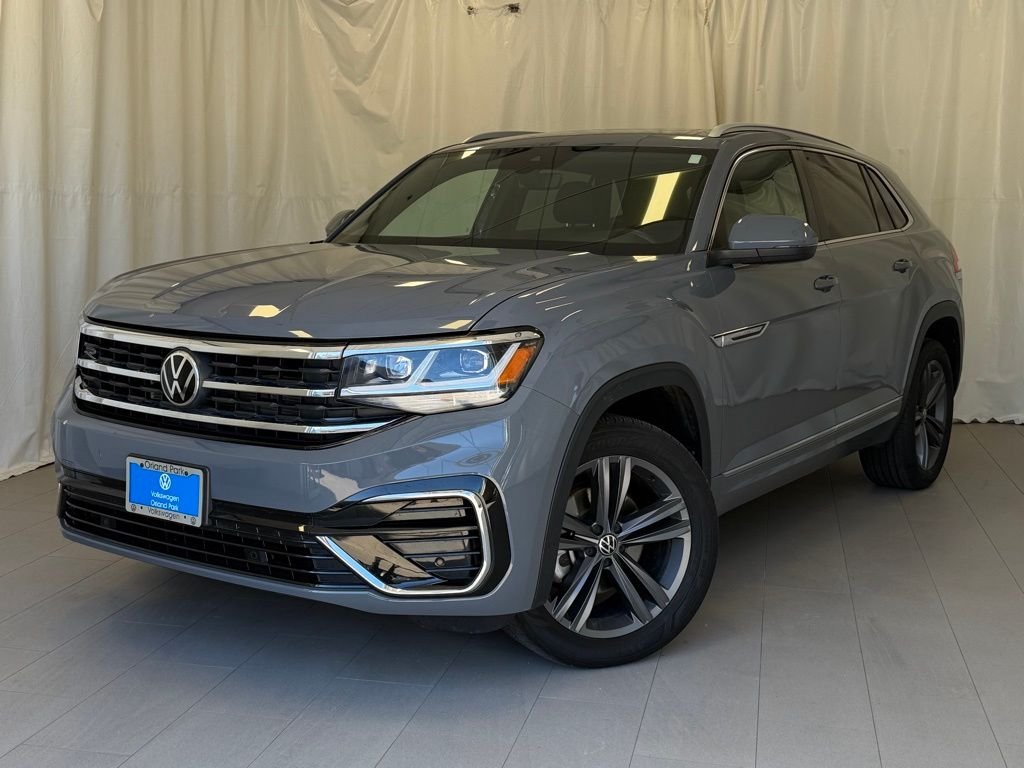 2022 Volkswagen Atlas Cross Sport SEL R-Line