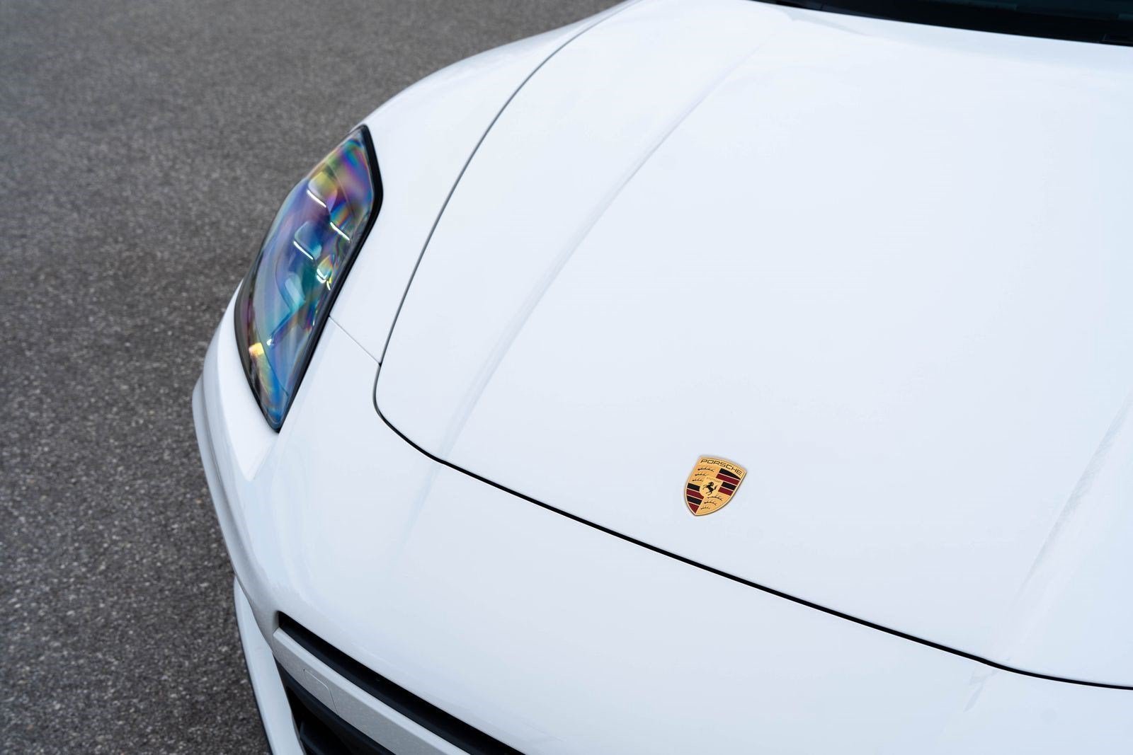 Used 2025 White Porsche  image 19