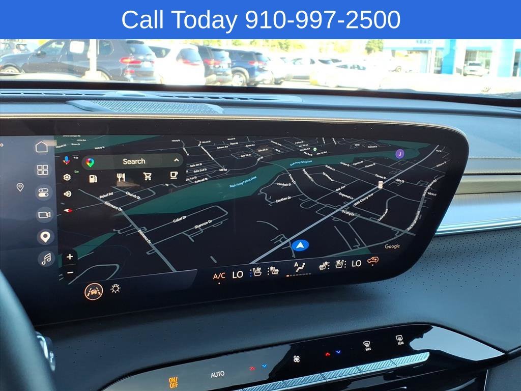Used 2025 Moonstone Gray Metallic Buick Avenir image 15