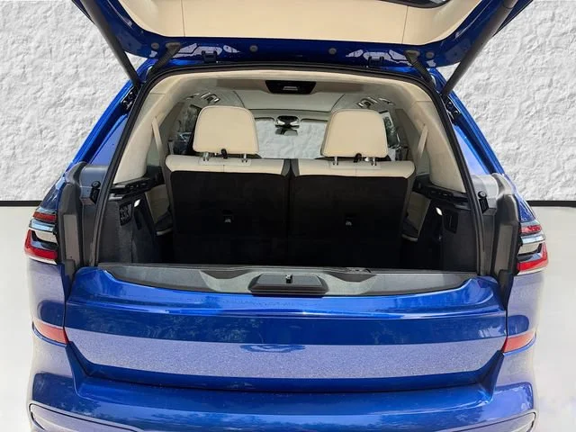 2024 BMW X7 ALPINA XB7 - Photo 48