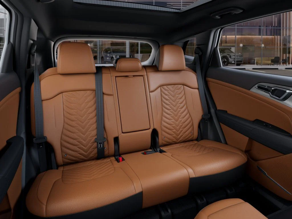 New 2026 Glacial White Pearl Kia X-Line image 16