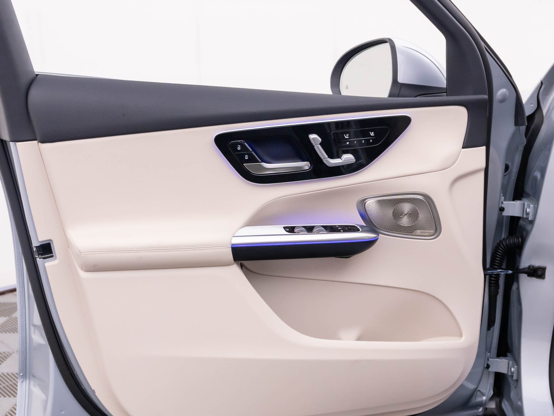 New 2026 Silver Mercedes-Benz GLC 300 image 49