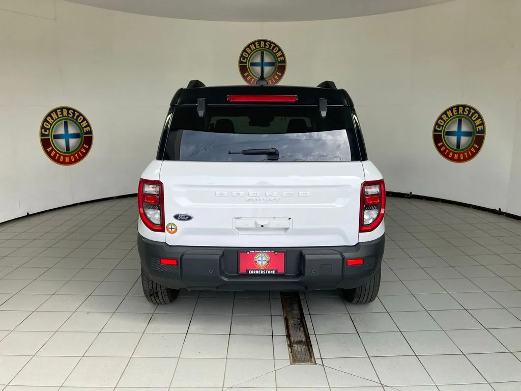 Used 2025 White Ford Outer Banks image 22