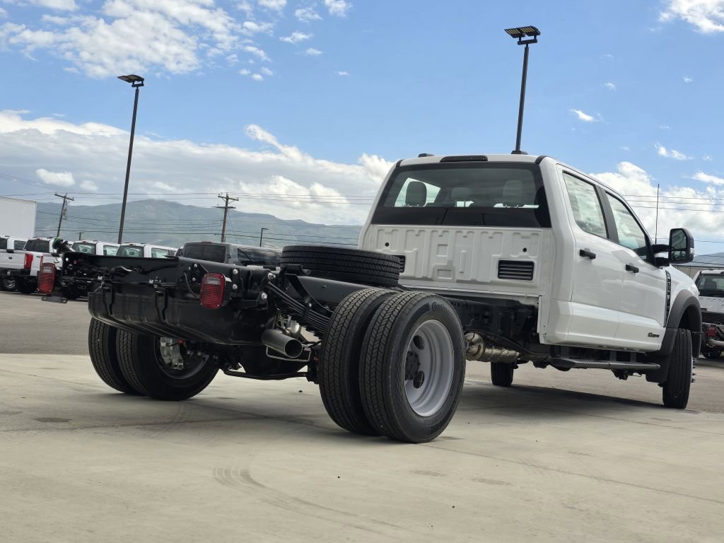 New 2026 Oxford White Ford F-550® XL image 23