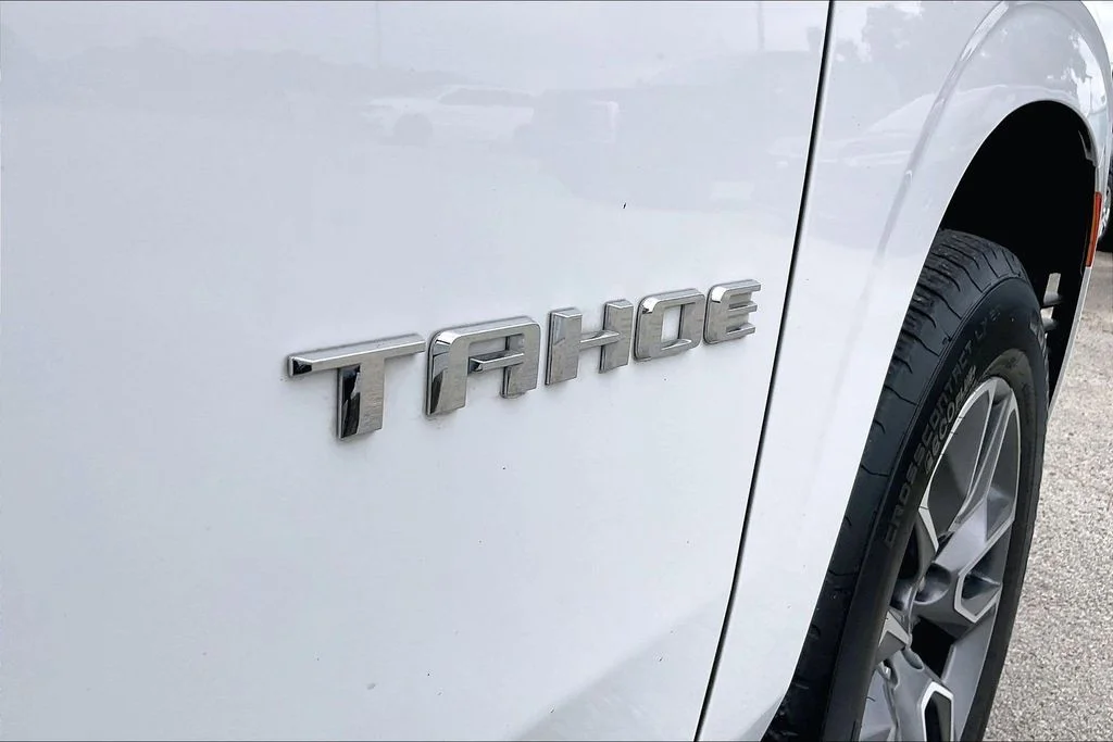 Used 2024 White Chevrolet LS image 21