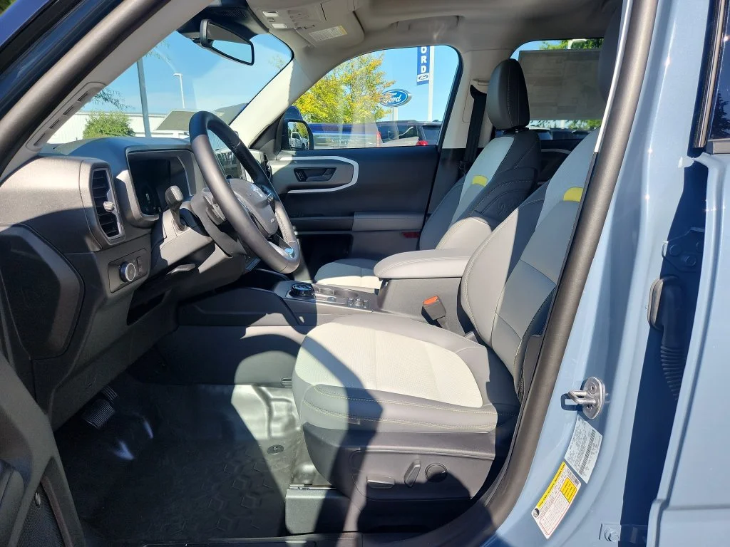 New 2026 Gray Ford Badlands image 12