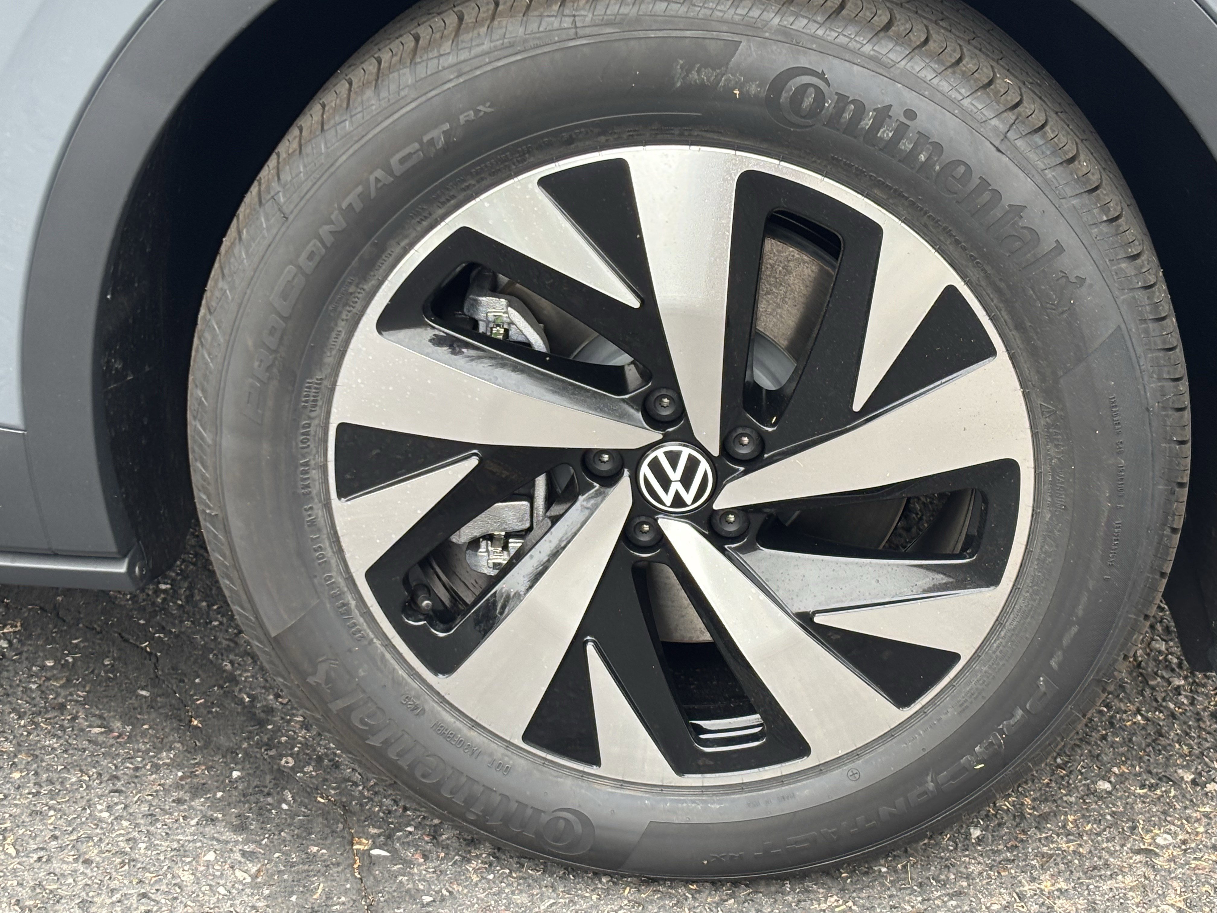New 2026 Pure Gray Volkswagen Pro image 5