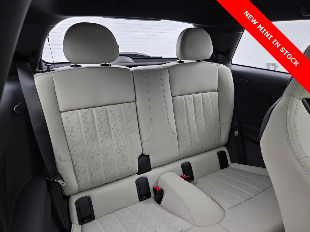 2026 MINI Hardtop 2 Door S - Photo 16