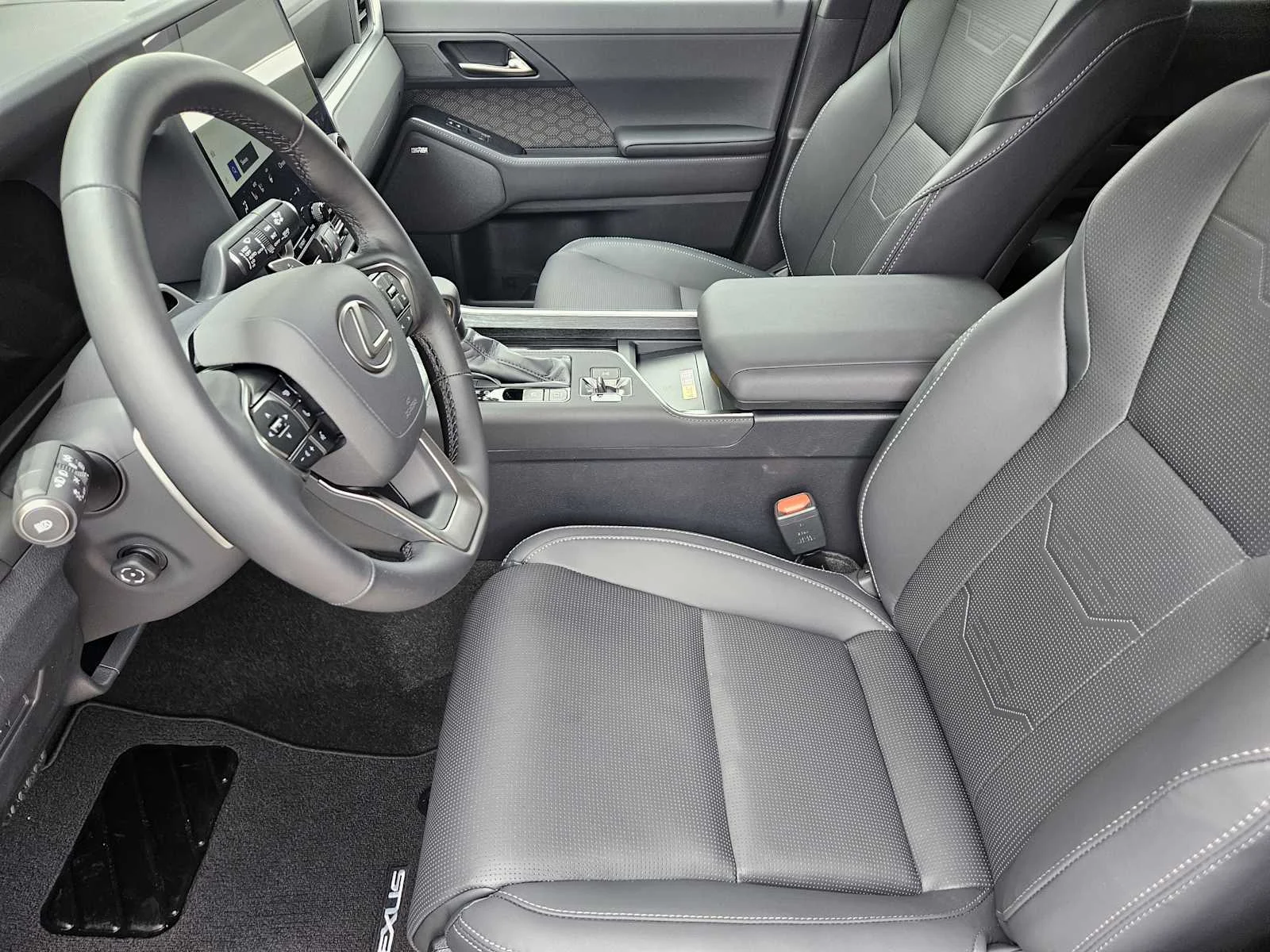 Certified Used 2026 CAVIAR Lexus Luxury image 8