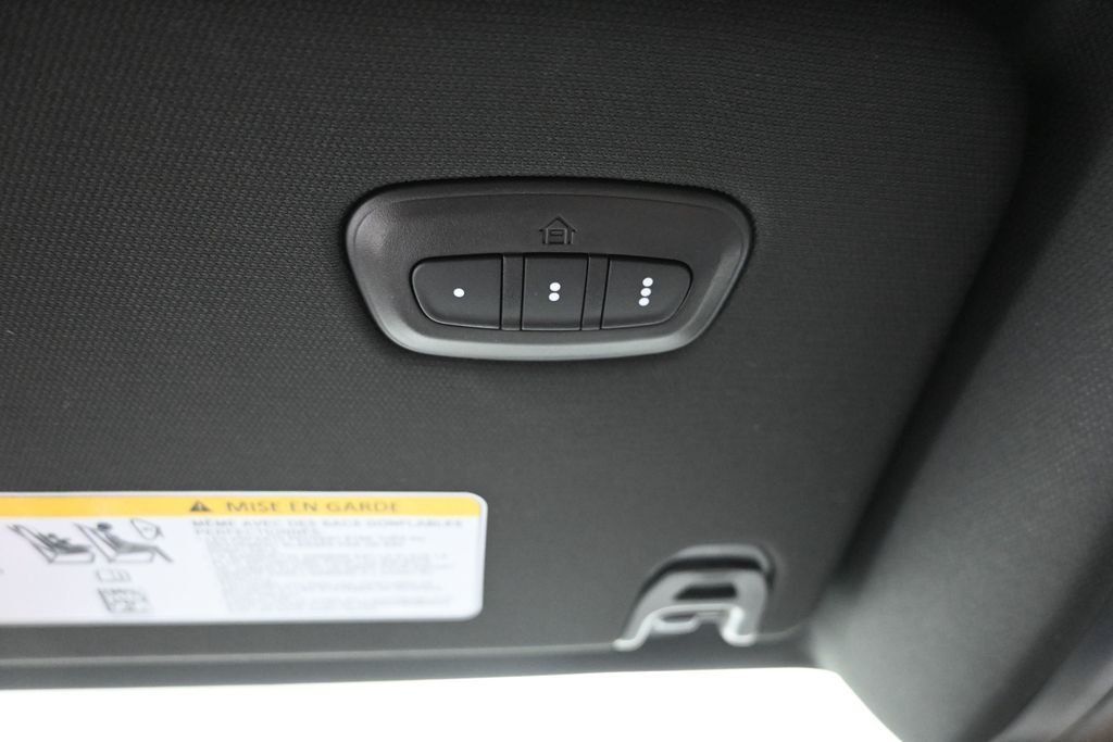 New 2026 Diamond Black Crystal Pearl-Coat Exterior Paint RAM RHO image 28