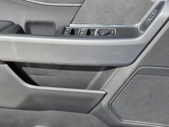 New 2026 Carbonized Gray Metallic Ford XLT image 35