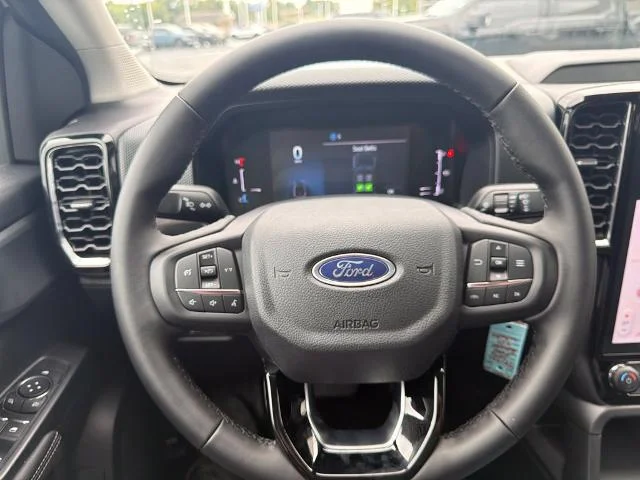 New 2026 Oxford White Ford XLT image 40
