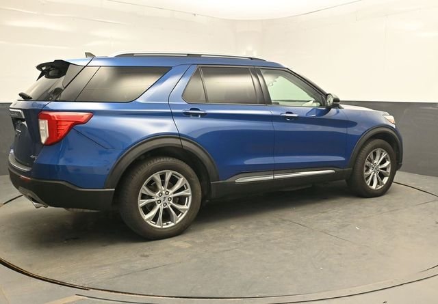 Used 2021 Blue Ford Limited image 8