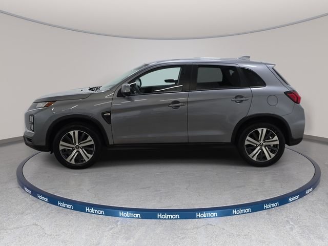 Used 2024 Gray Mitsubishi 2.0 ES image 9