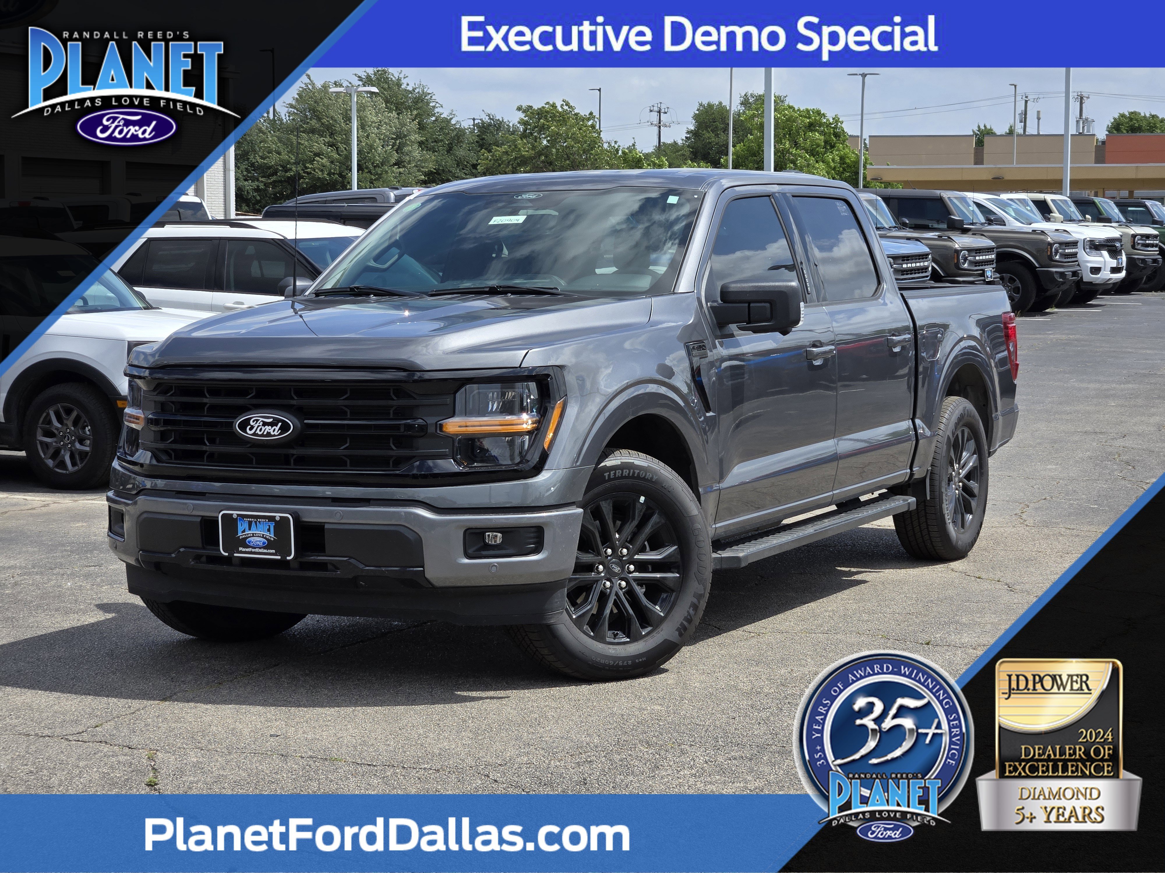 New 2026 Carbonized Gray Metallic Ford XLT image 1