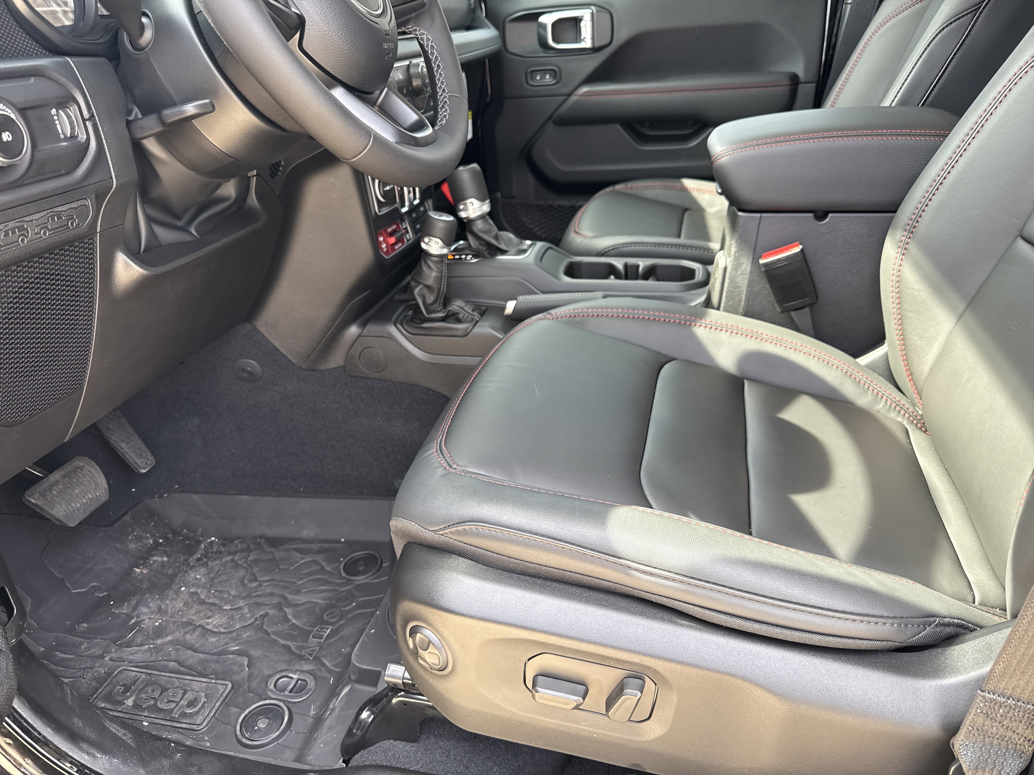 New 2025 Black Clearcoat Jeep Rubicon TG316 CUSTOM image 10