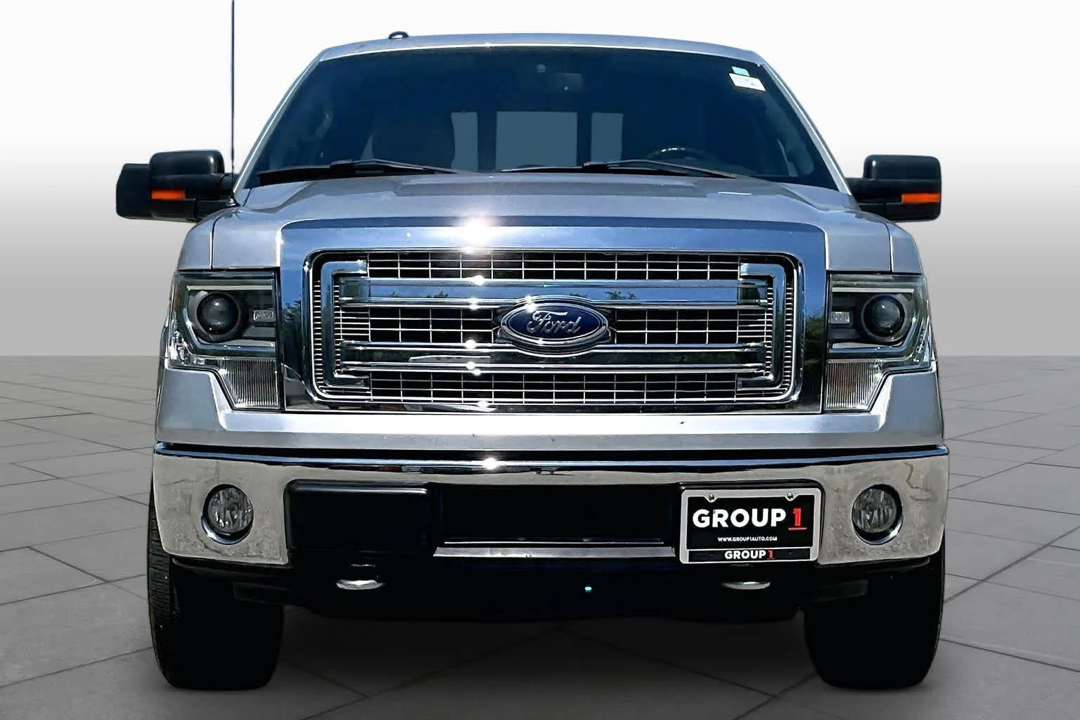 Used 2014 Ingot Silver Metallic Ford XLT image 3