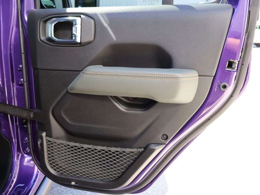 New 2026 Reign Exterior Paint Jeep Mojave image 11
