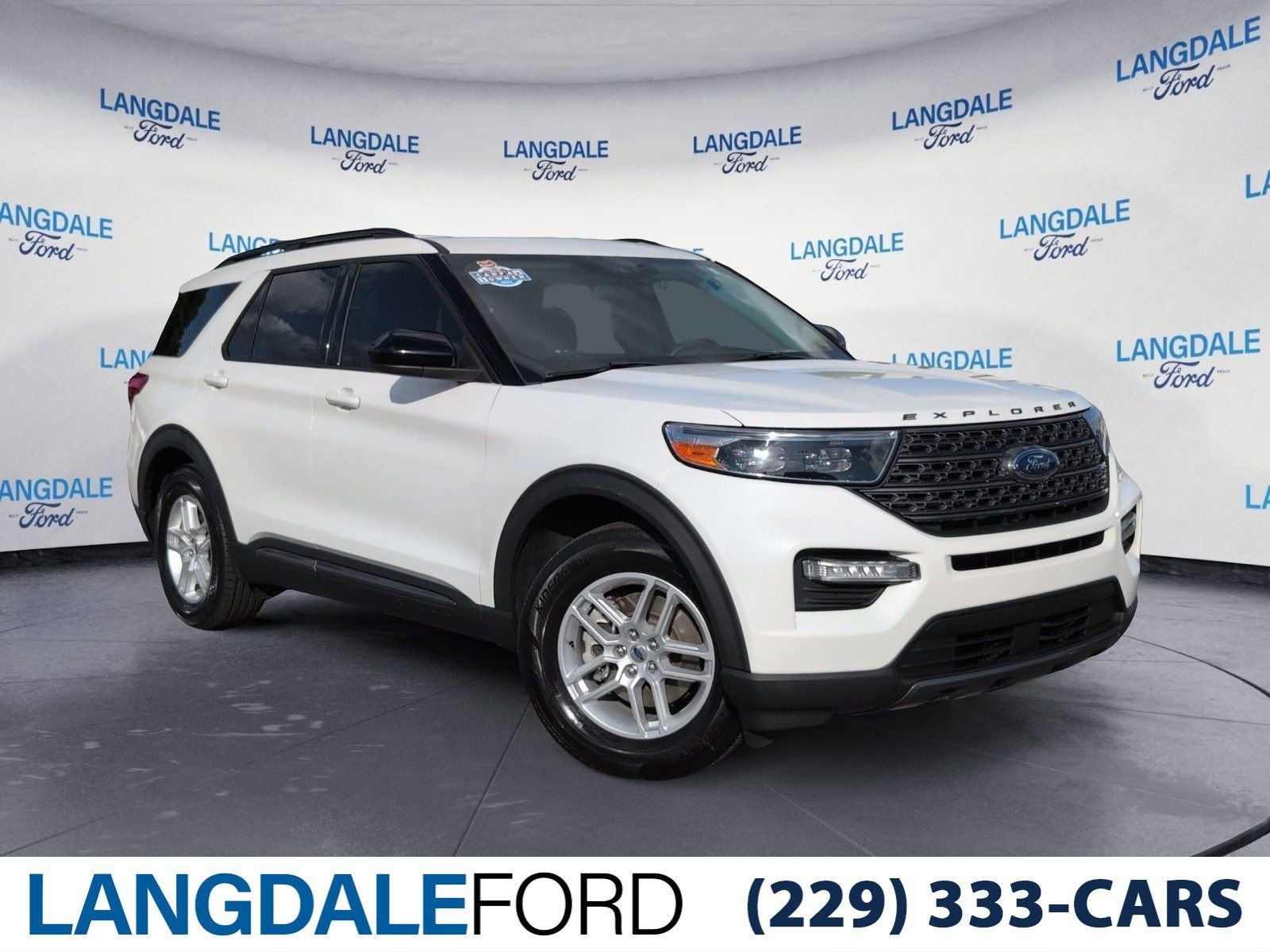 2022 Ford Explorer XLT RWD's photo