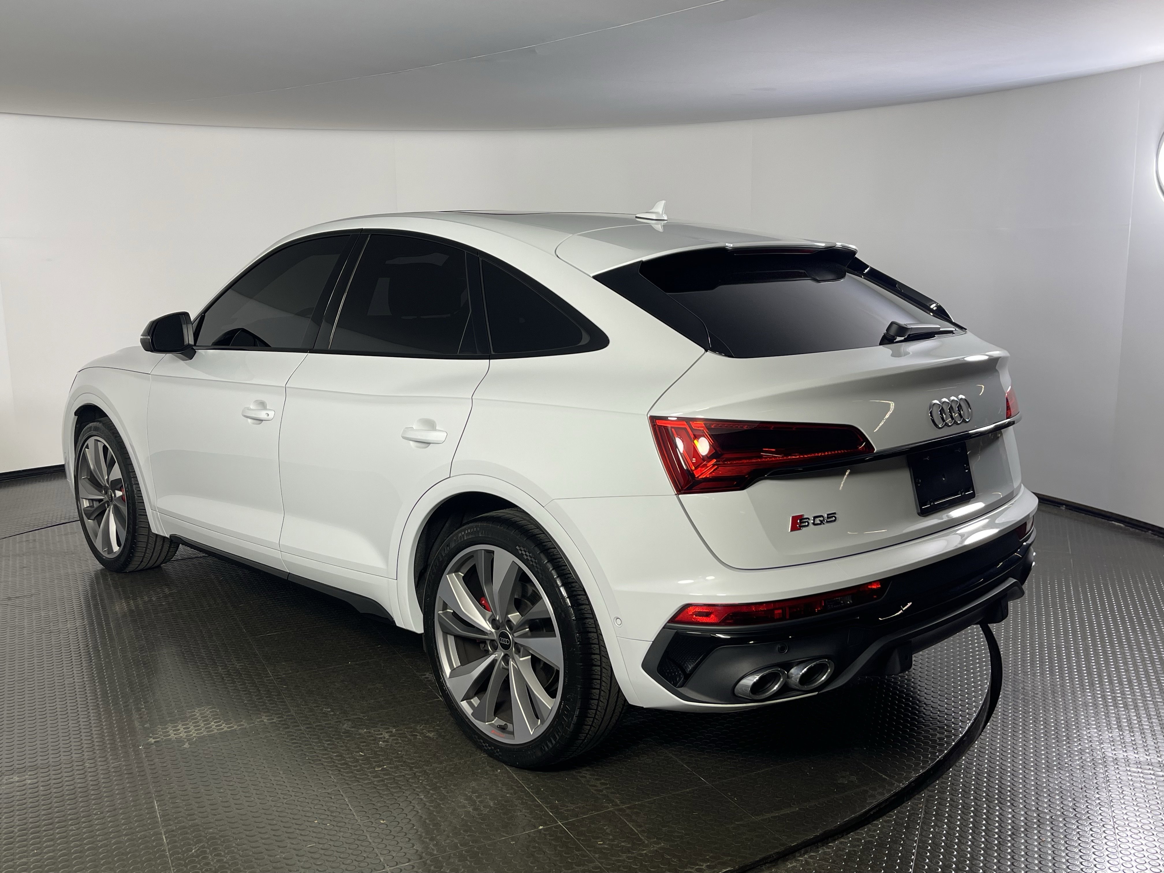 Used 2023 WHITE Audi Prestige image 6