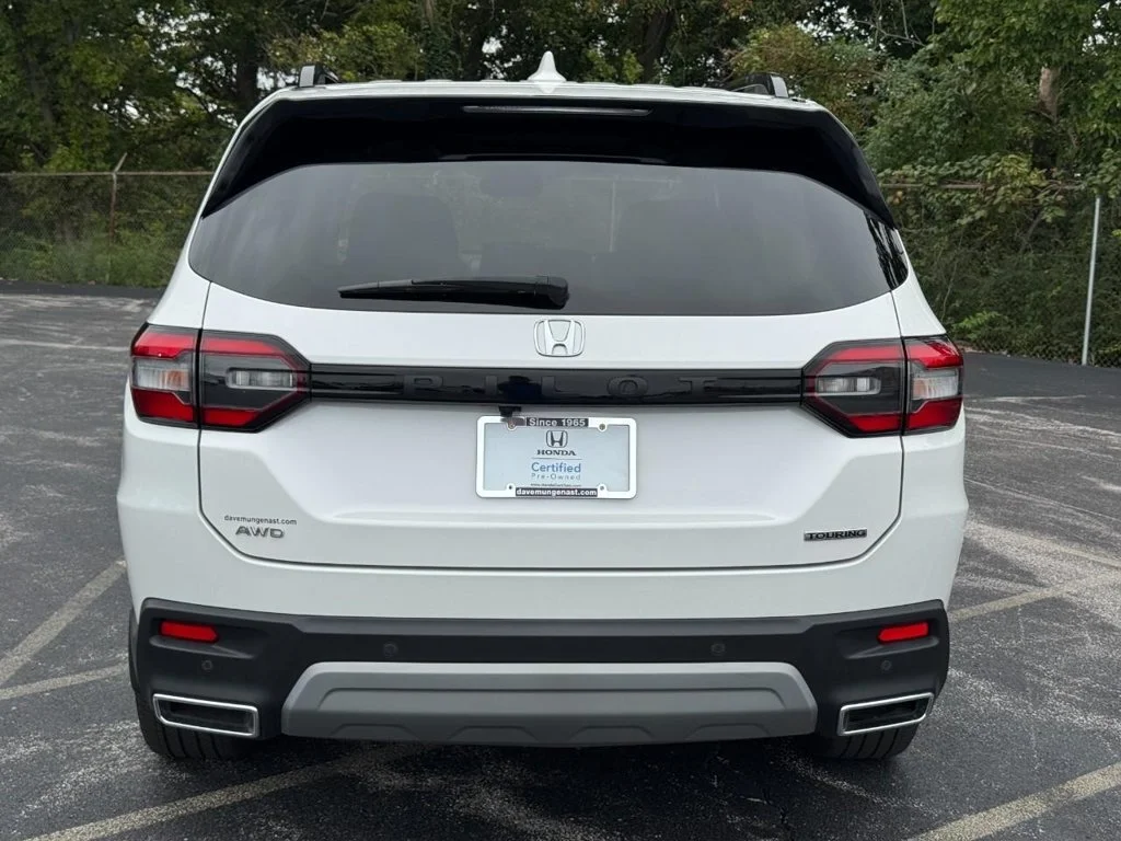 Certified Used 2025 White Honda Touring image 6
