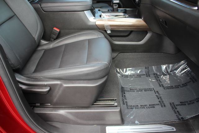 Used 2025 Red Chevrolet RST image 32