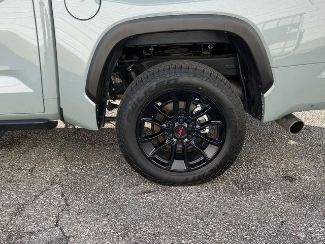 Used 2025 Green Toyota SR5 image 10