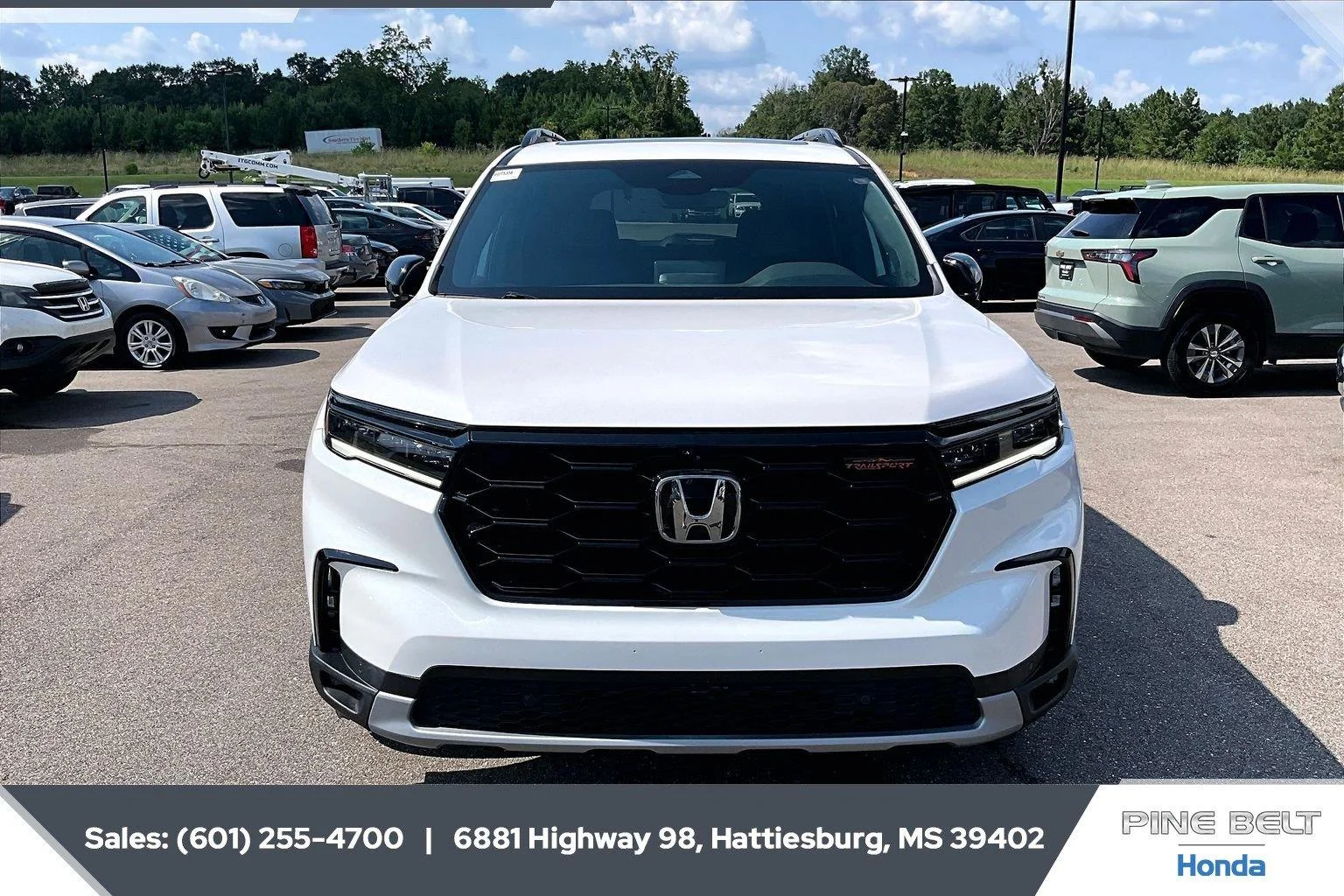 Used 2024 Platinum White Pearl Honda TrailSport image 5