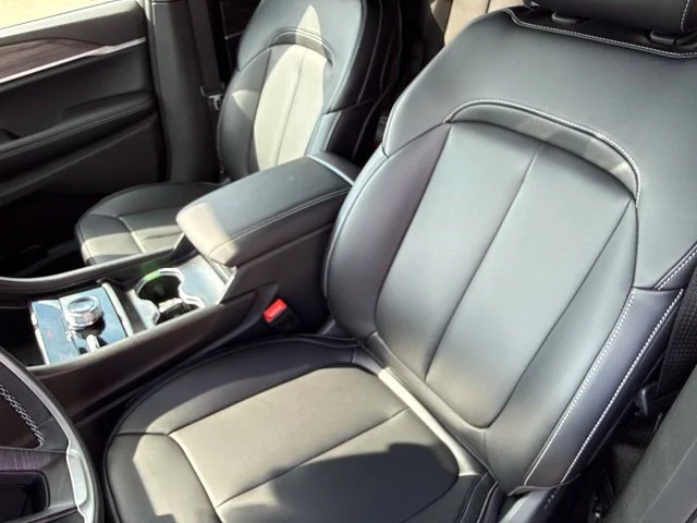New 2027 Gray Jeep Limited image 17