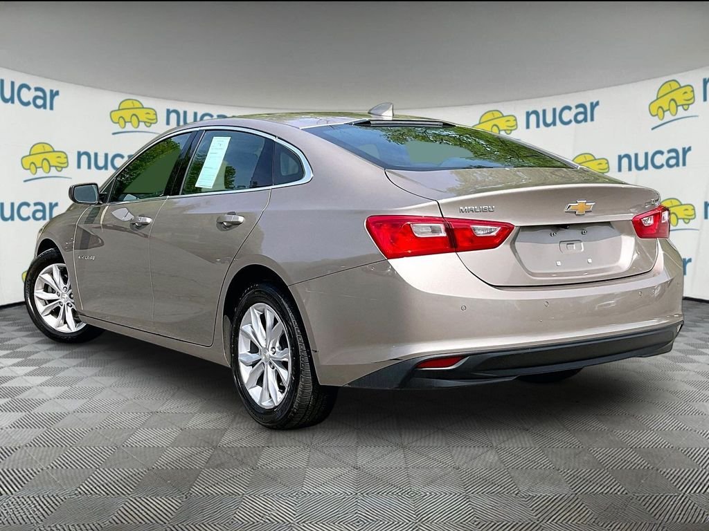 Used 2024 Gray Chevrolet LT image 4