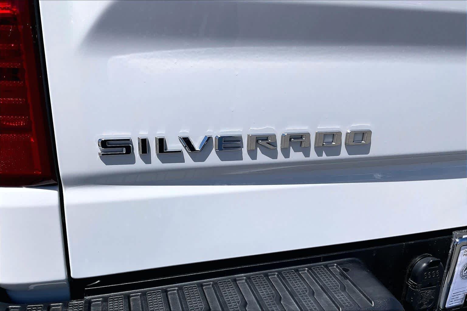 2023 Chevrolet Silverado 1500 LT - Photo 30