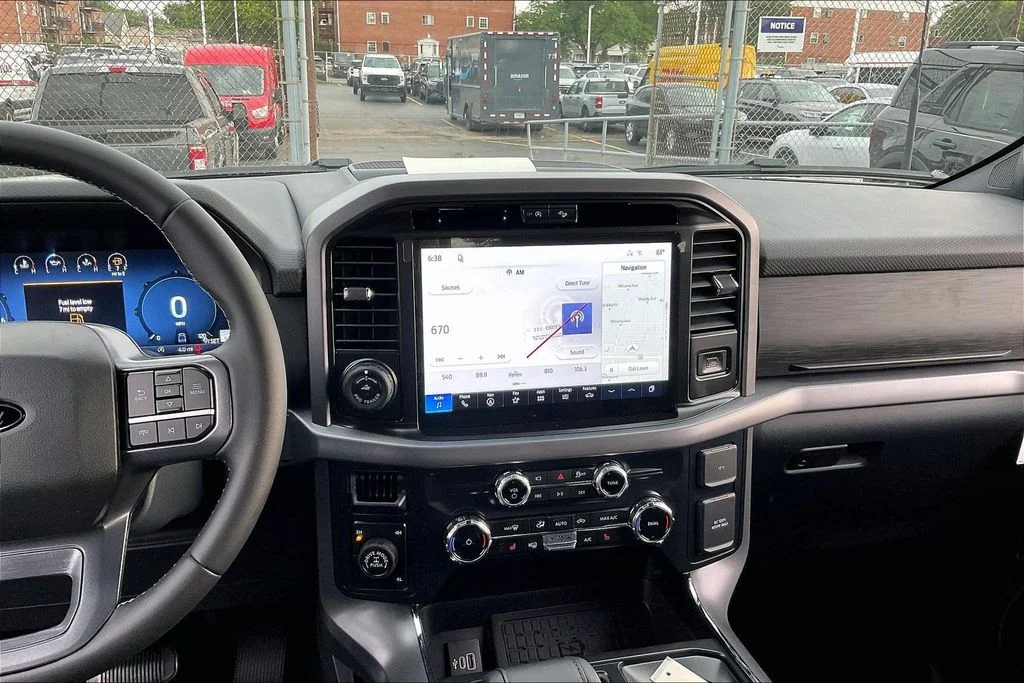 New 2026 Carbonized Gray Metallic Ford XLT image 5