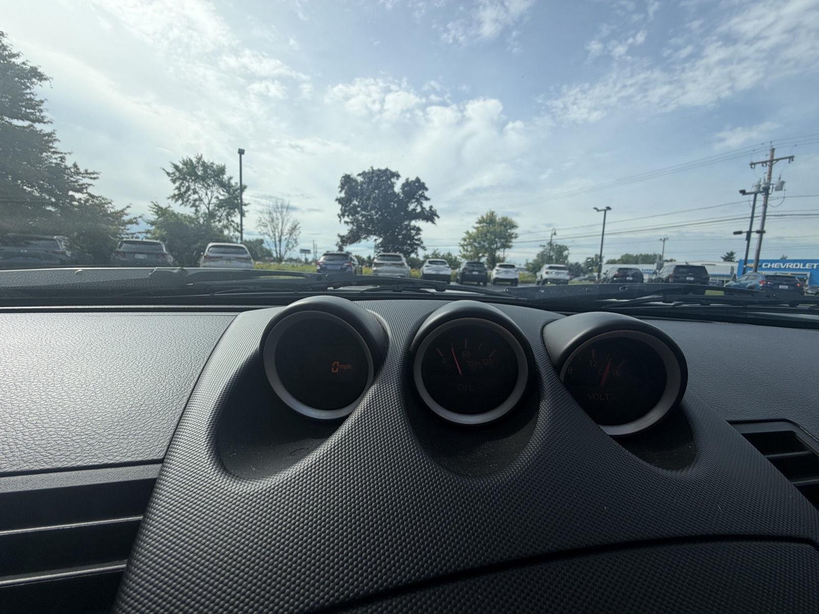Used 2007 Carbon Silver Metallic Nissan Grand Touring image 20