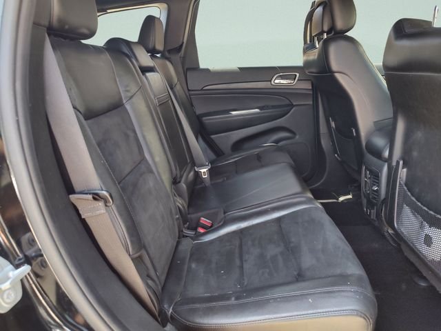 Used 2021 Black Jeep Laredo X image 28